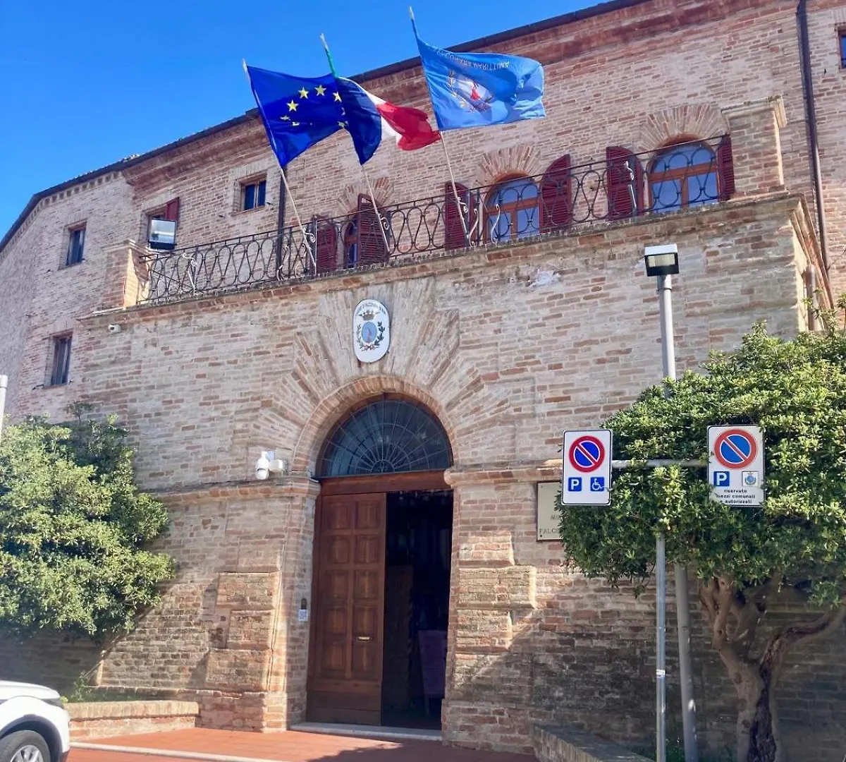 Monolocali Da Vinci Hotel Falconara Marittima Guest house
